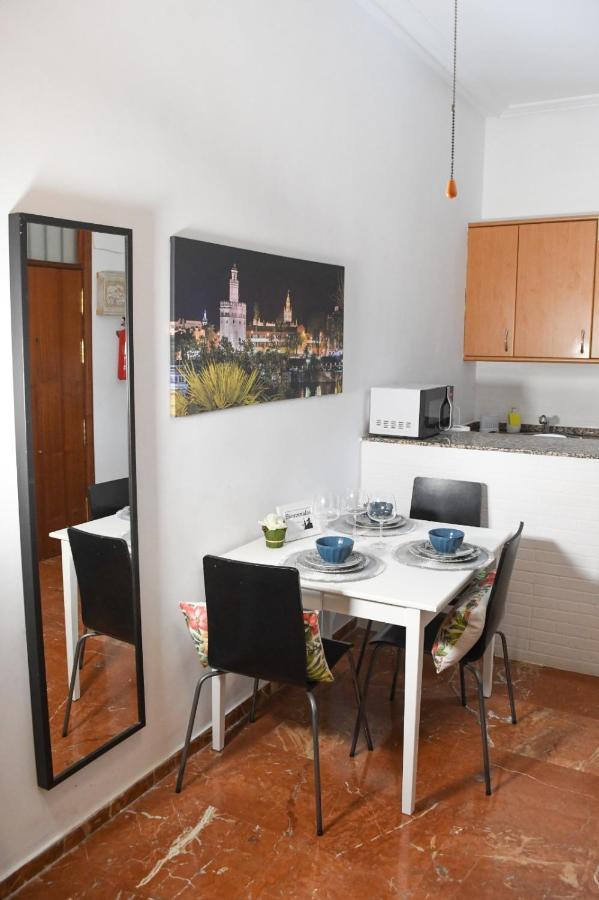 Apartamento Descalzos Lägenhet Sevilla Exteriör bild